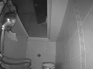 Camsoda Sex Cam of voyeurcam-baileybase-shower