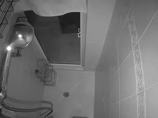Camsoda Free Porn Cam of voyeurcam-baileybase-shower