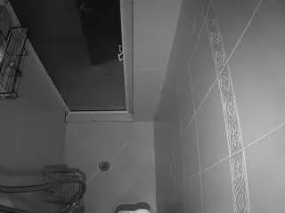 Camsoda Adult Webcams of voyeurcam-baileybase-shower