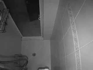 Camsoda Adult Webcams of voyeurcam-baileybase-shower