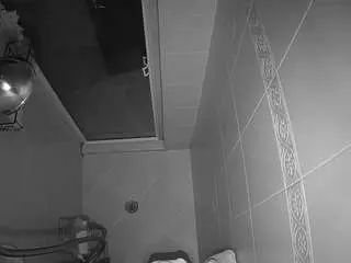 Camsoda Nude Webcam of voyeurcam-baileybase-shower