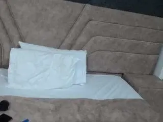 Camsoda Free Live Porn of chloe-angel