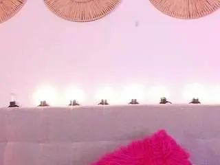 Camsoda Free Live Porn of isabella-monroe