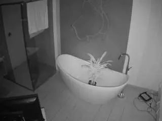 Camsoda Live Sex of voyeurcam-casa-salsa-bathroom-5