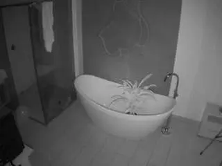 Camsoda Adult Video Chat of voyeurcam-casa-salsa-bathroom-5