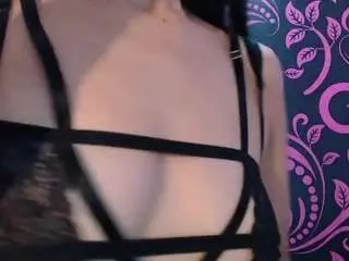 Camsoda Free Live Porn of milfrockroll