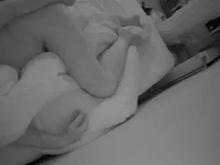 Camsoda Watch Live Sex Cams of voyeurcam-julmodels-whitebed-4