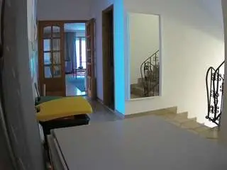 Camsoda Live Sex of voyeurcam-julmodels-hall-1st