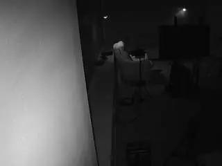 Camsoda Free Porn Cam of voyeurcam-jb-room-1