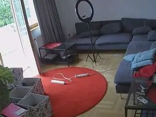Camsoda Best Webcam of voyeurcam-julmodels-living-1