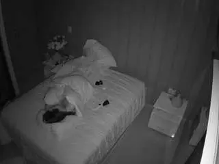 Camsoda Live Sex Cam of voyeurcam-casa-salsa-bedroom-7