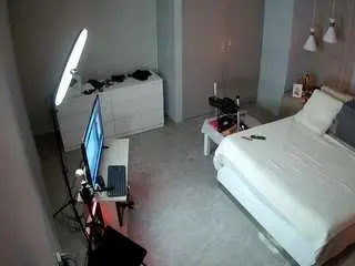 Camsoda Nude Webcam of voyeurcam-casa-salsa-bedroom-12