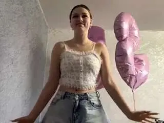 Camsoda Free Porn Cam of mikabraskey