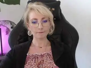 Camsoda Adult Webcam of cinderellamoon