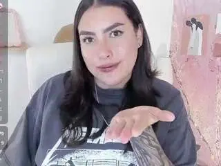 Camsoda Adult Webcam of malley-adams
