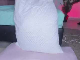Camsoda Live Sex Cam of sweet-booty