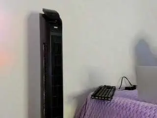 Camsoda Watch Live Sex Cams of megan-hally