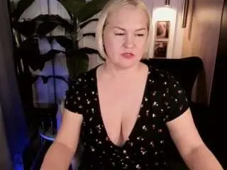 Camsoda Adult Webcams of yolandakiss