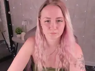 Camsoda Free Porn Cam of elsa-roberts