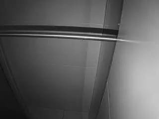 Camsoda Private Sex Chat of voyeurcam-casa-salsa-bathroom-9