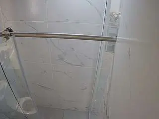 Camsoda Free Porn Cam of voyeurcam-casa-salsa-bathroom-9