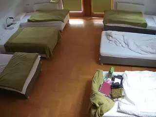 Camsoda Watch Live Sex Cams of voyeurcam-julmodels-bed-6
