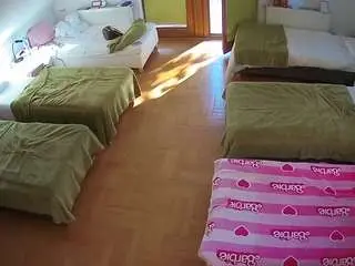 Camsoda Sex Cam of voyeurcam-julmodels-bed-6