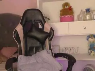 Camsoda Adult Video Chat of camiilaa-torres