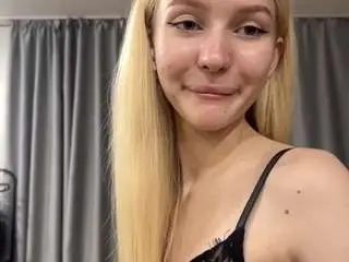 Camsoda Watch Live Sex Cams of colettebasinski