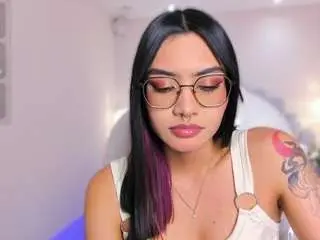 Camsoda Nude Webcam of azurakindong