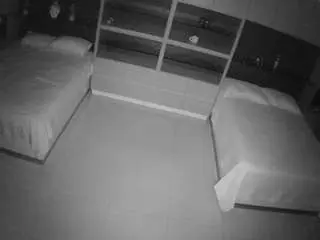 Camsoda Live Porn of voyeurcam-casa-salsa-versus-room