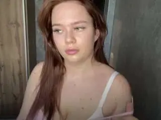 Camsoda Sex Cam of annemarieholderby