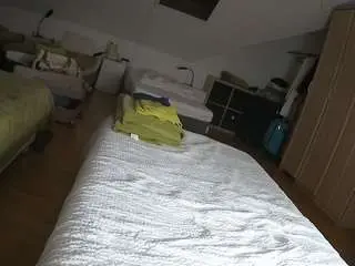 Camsoda Best live sex cam show of voyeurcam-julmodels-bed-1