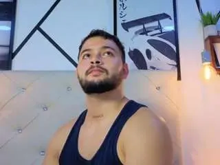 Camsoda Adult Webcams of andrew-brownn