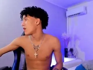 Camsoda Live Sex of adam-walker90