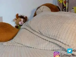 Camsoda Nude Webcam of daniirosee