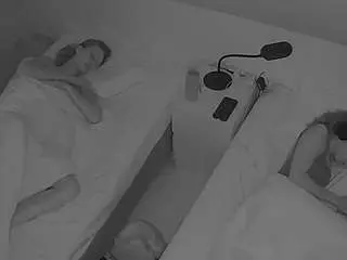Camsoda Live Porn of voyeurcam-julmodels-bed-7