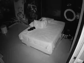 Camsoda Live Porn of voyeurcam-casa-salsa-disturbed