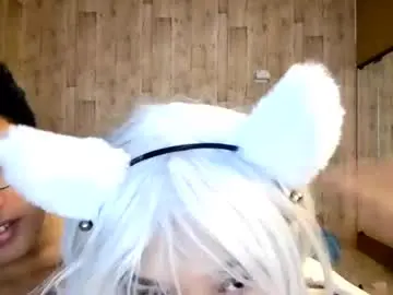 Chaturbate Free Porn Cam of doublezii_