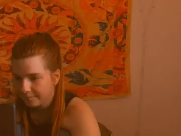 Chaturbate Live Sex Cam of aliceinredsquare_