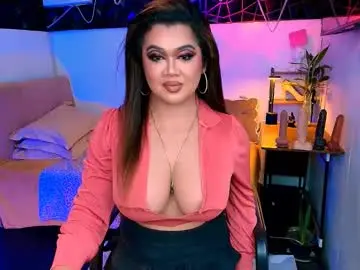 Chaturbate Live Sex Cam of bigtraditionalts