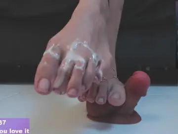 Chaturbate Watch Live Sex Cams of cloeperson
