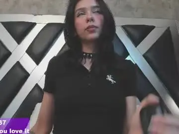 Chaturbate Live Sex Cam of cloeperson