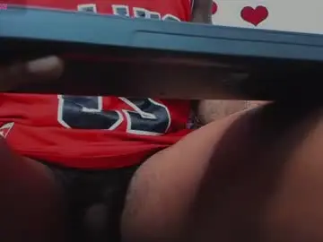 Chaturbate Best live sex cam show of logan_drakex