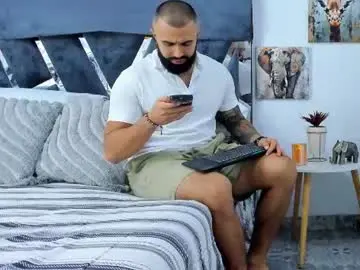 Chaturbate Best live sex cam show of zack_froone