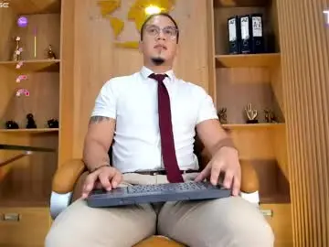 Chaturbate Watch Live Sex Cams of joshmiller___