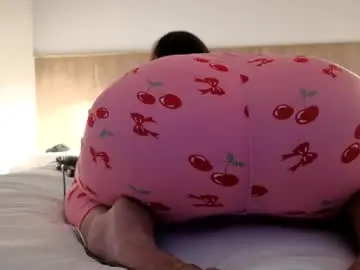 Chaturbate Watch Live Sex Cams of chillwithcamii