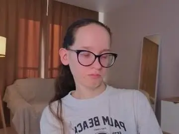 Chaturbate Free Porn Cam of lynettebails