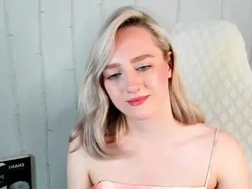 Chaturbate Nude Webcam of chloedeccker