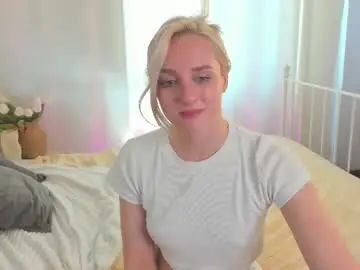 Chaturbate Nude Webcam of chloedeccker